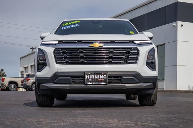 Used 2025 Chevrolet Equinox LT AWD/4WD image 34