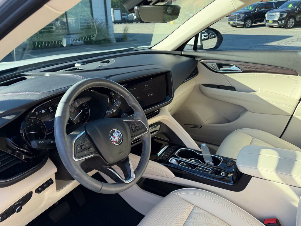 Used 2023 Buick Envision Avenir AWD/4WD image 21