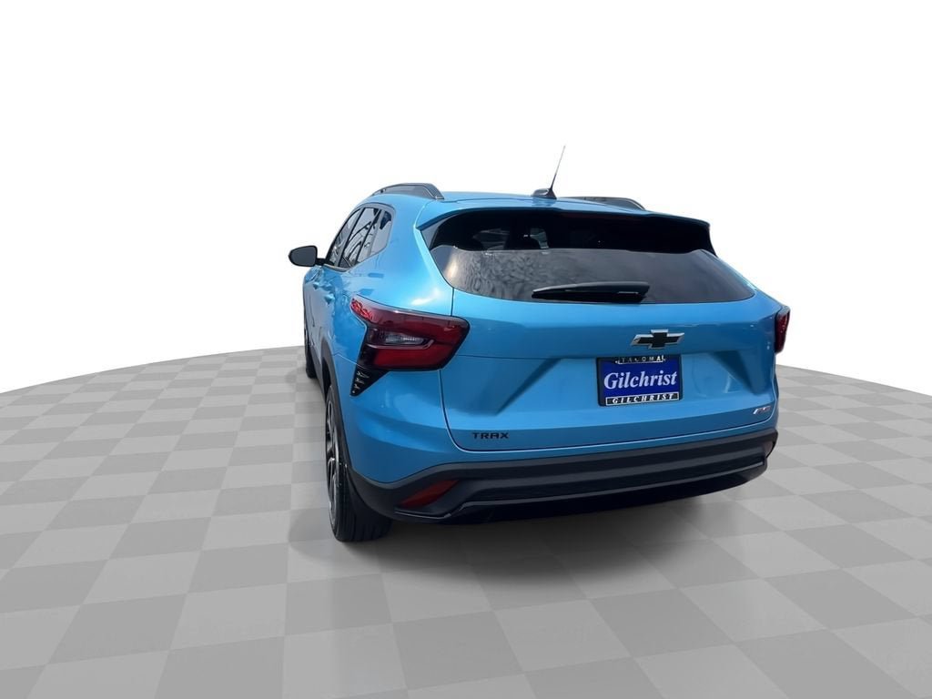 New 2026 Chevrolet Trax RS w/ Sunroof Package FWD image 6