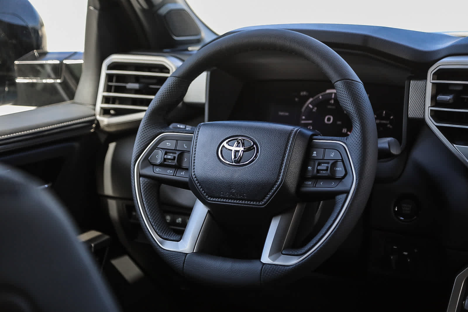 New 2026 Toyota Tundra Limited AWD/4WD image 17