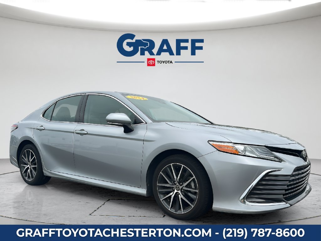 Used 2024 Toyota Camry XLE FWD image 5
