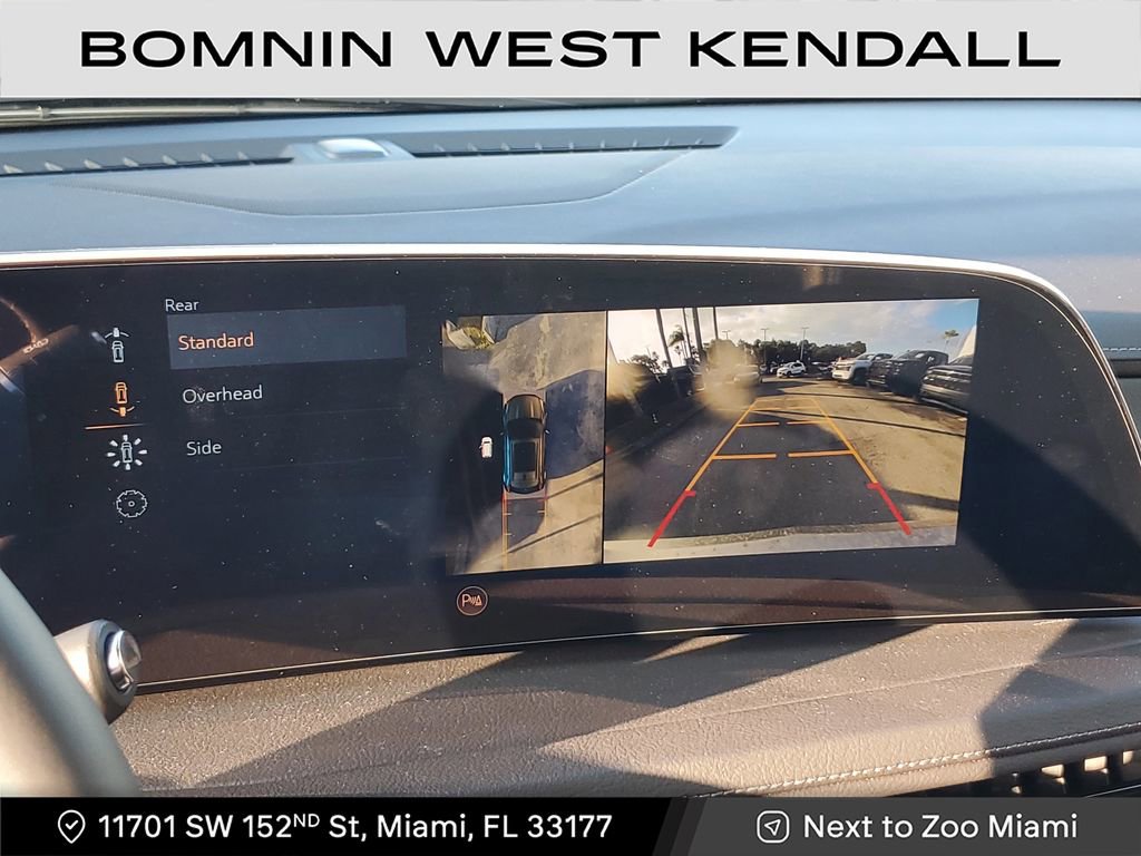 Used 2025 Cadillac XT4 Premium Luxury image 25