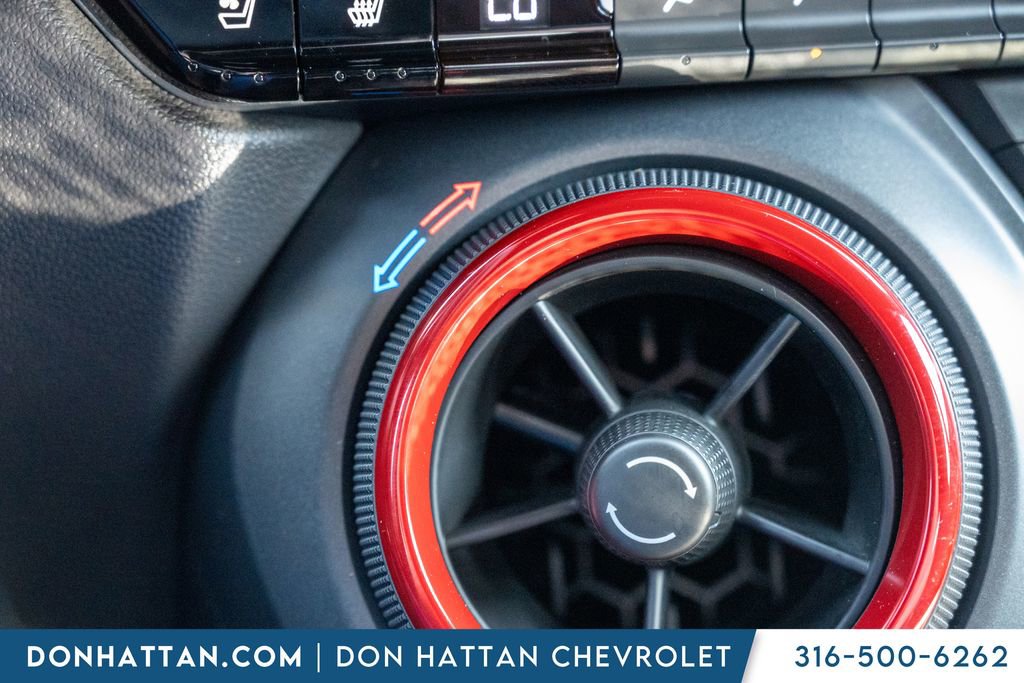 Used 2024 Chevrolet Blazer RS w/ Enhanced Convenience Package image 12