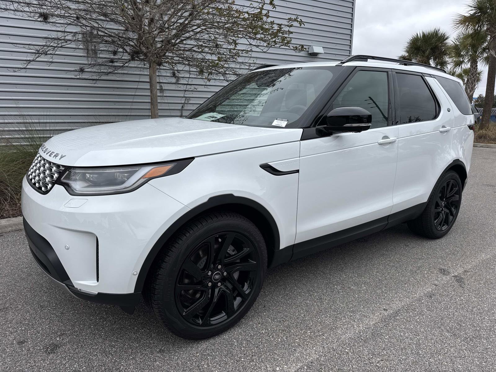 Used 2025 Land Rover Discovery S