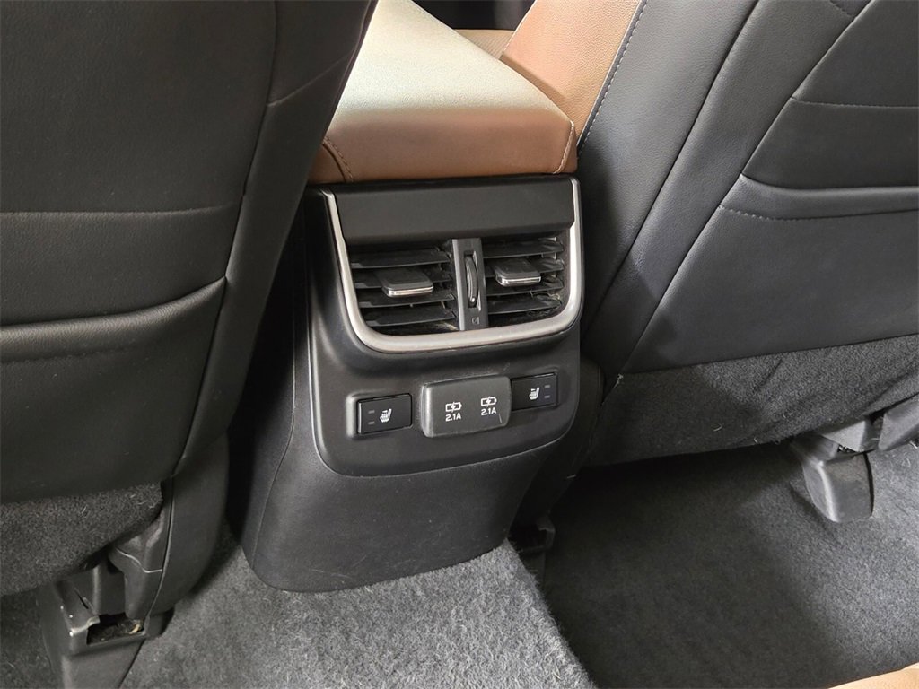 Used 2020 Subaru Outback Touring XT image 16