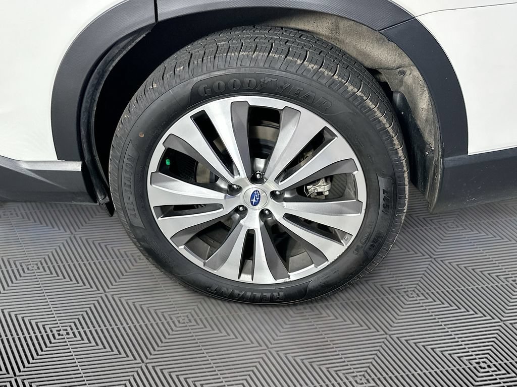 Used 2020 Subaru Ascent Limited AWD/4WD image 37
