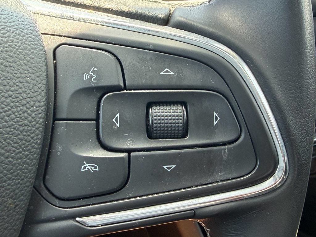 Used 2020 Buick Encore GX Select w/ Experience Buick Package FWD image 27