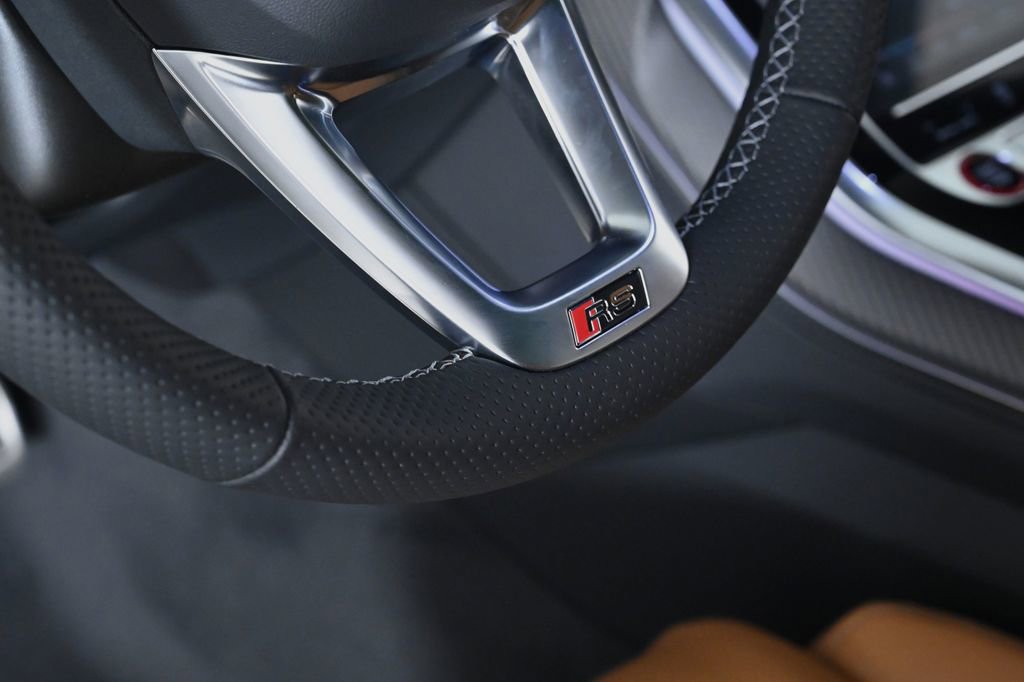 New 2026 Audi RS Q8 performance AWD/4WD image 18