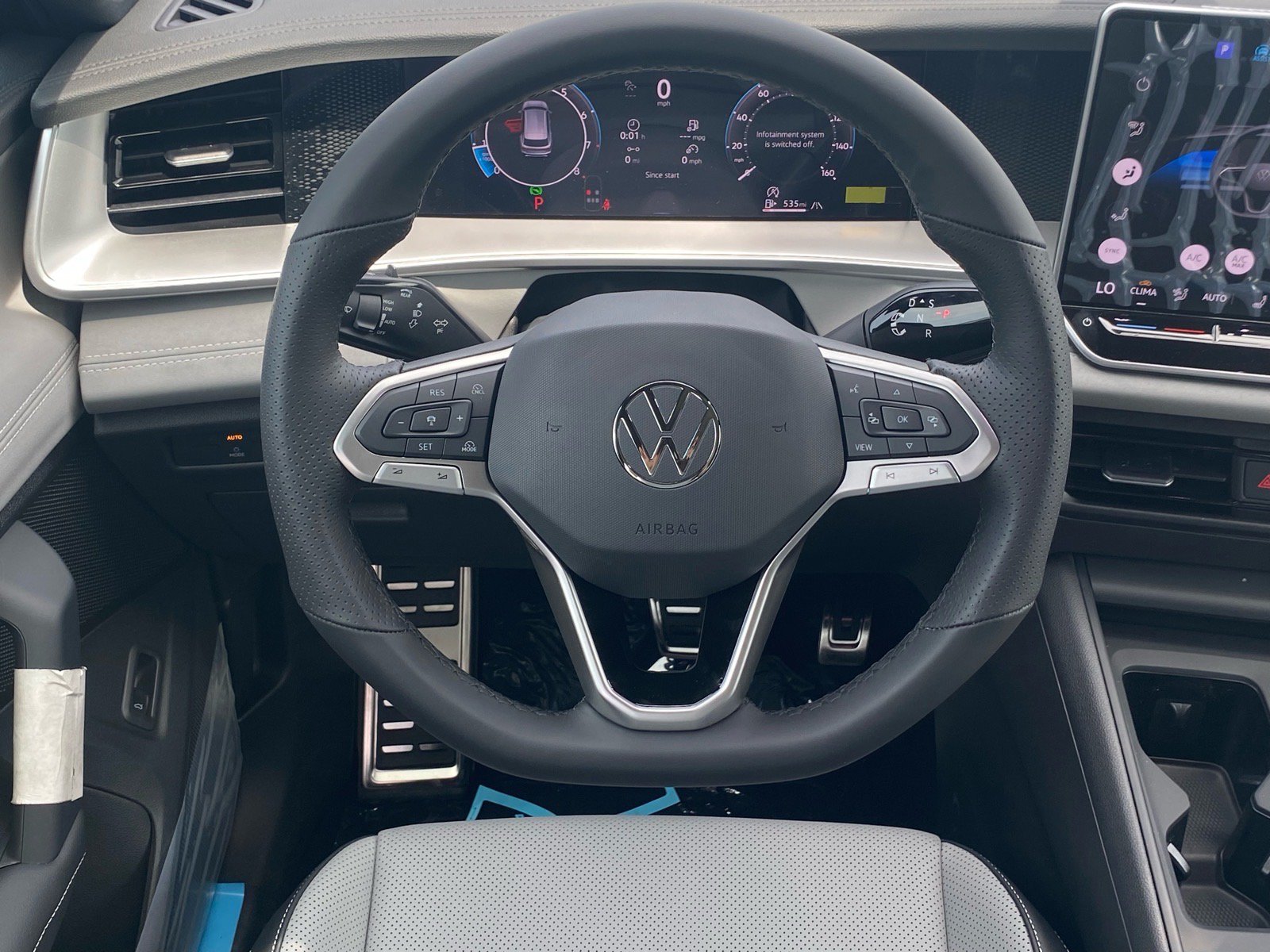 New 2026 Volkswagen Tiguan SE R-Line AWD/4WD image 6