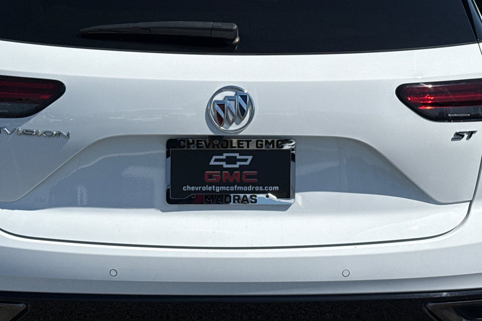 Used 2023 Buick Envision Essence w/ Technology Package I AWD/4WD image 50