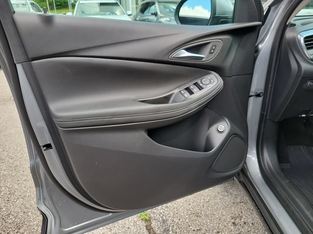 New 2026 Buick Encore GX Sport Touring w/ Advanced Technology Package FWD image 16