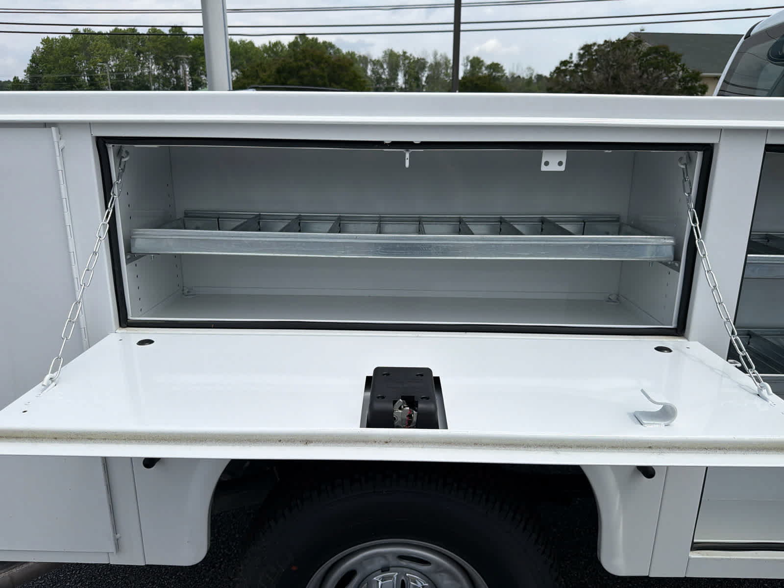 New 2025 Ford F250 XL w/ FX4 Off-Road Package AWD/4WD image 16