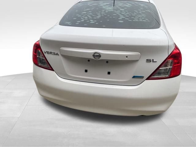 Used 2012 Nissan Versa SL image 7