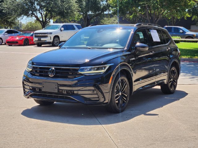 Used 2022 Volkswagen Tiguan SE R-Line FWD image 11