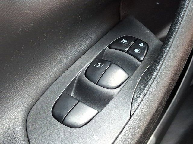 Used 2017 Nissan Altima 2.5 SR FWD image 29
