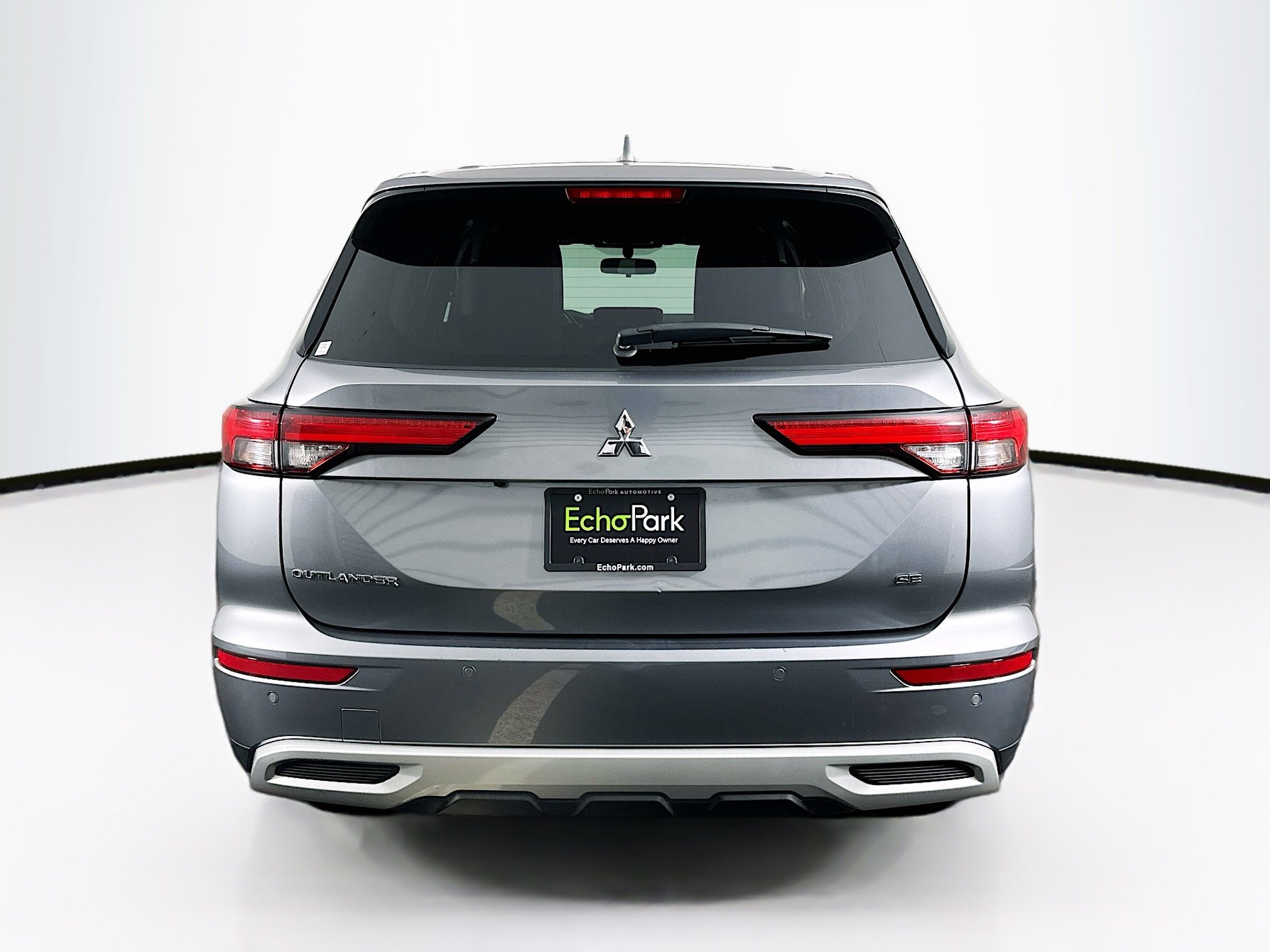 Used 2024 Mitsubishi Outlander SE image 7