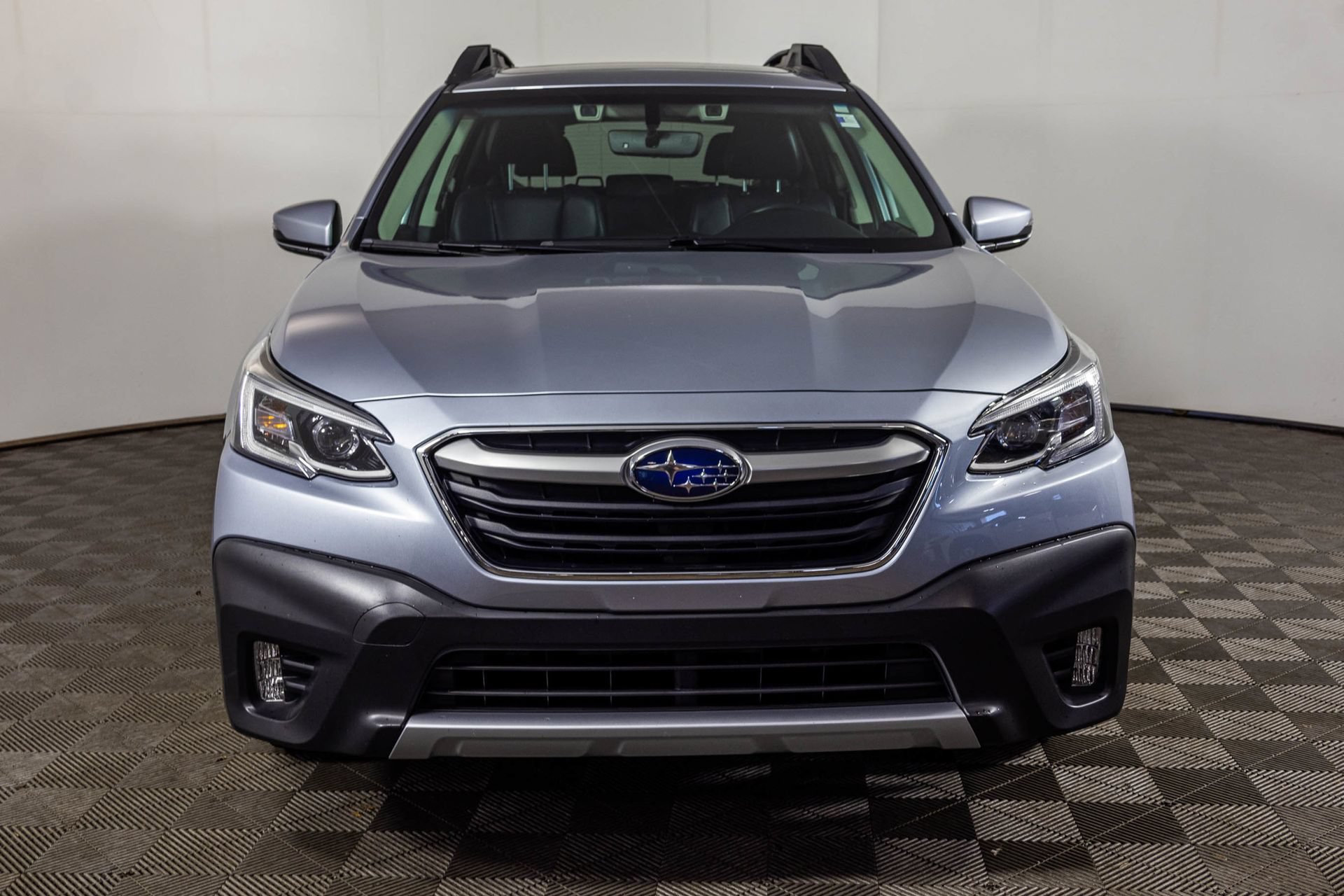 Used 2020 Subaru Outback Limited AWD/4WD image 14