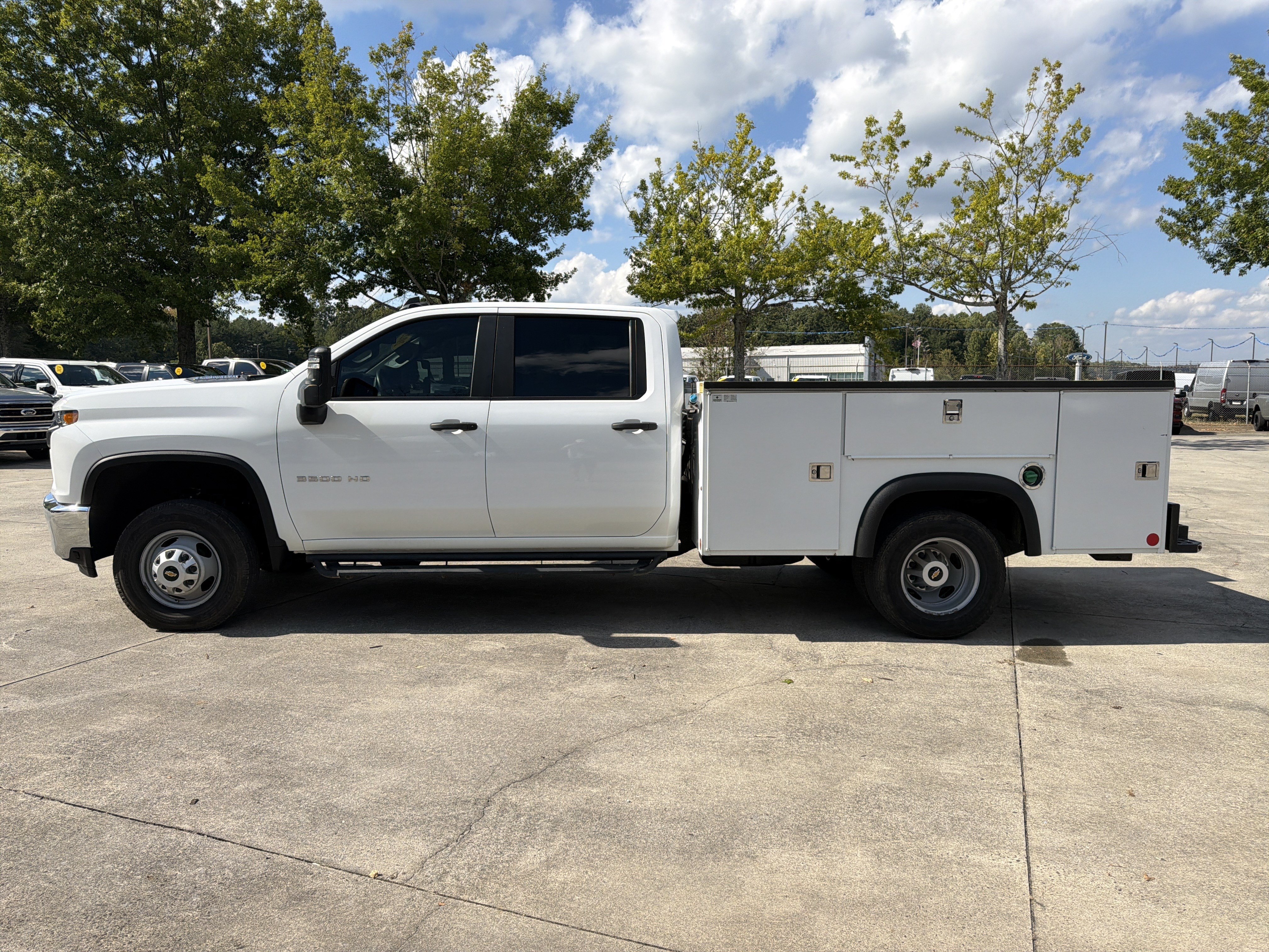 Used 2023 Chevrolet Silverado 3500 W/T w/ WT Convenience Package AWD/4WD image 4