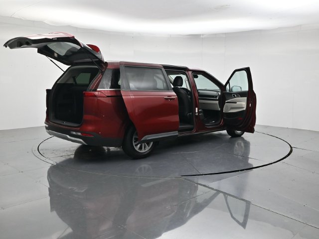 Used 2024 Kia Carnival LX FWD image 48