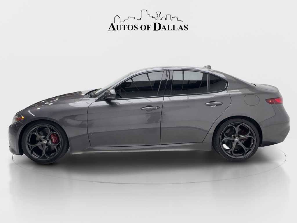 Used 2019 Alfa Romeo Giulia w/ Quick Order Package 22K Sport RWD image 10