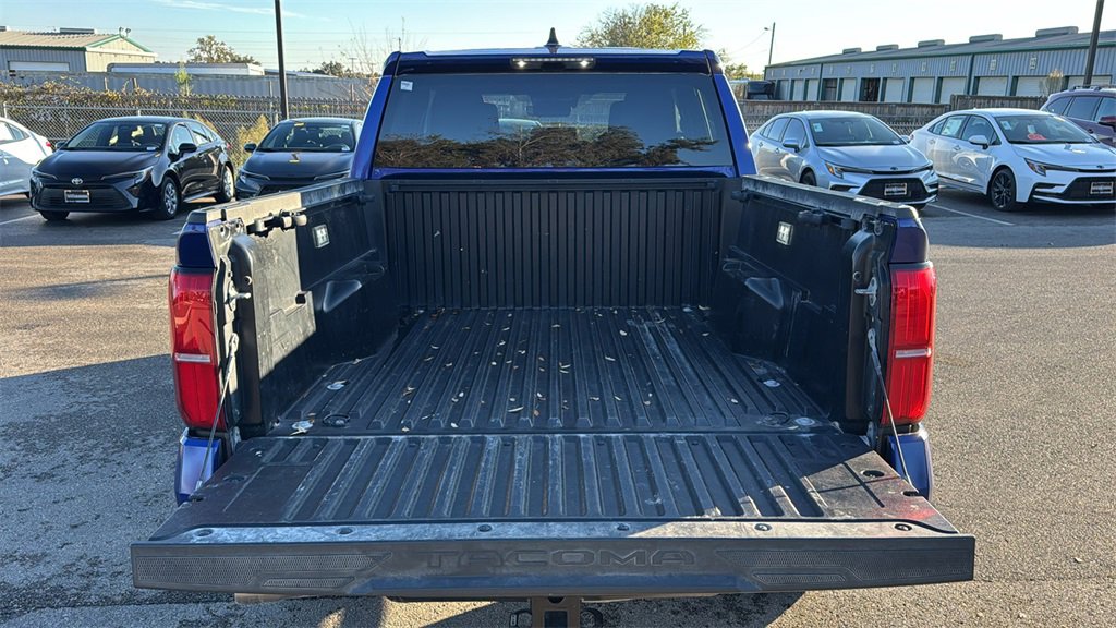 Used 2024 Toyota Tacoma TRD Off-Road image 6
