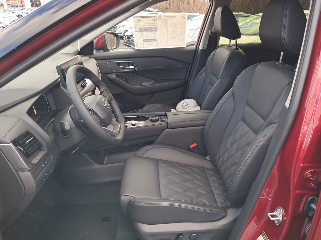 New 2026 Nissan Rogue Platinum w/ Platinum Premium Package image 10