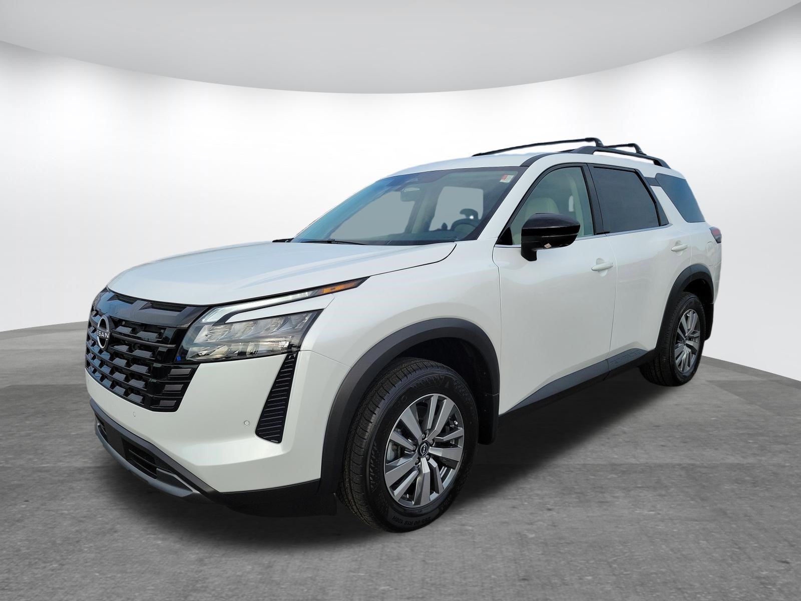 New 2026 Nissan Pathfinder SL w/ Cargo Package FWD image 3