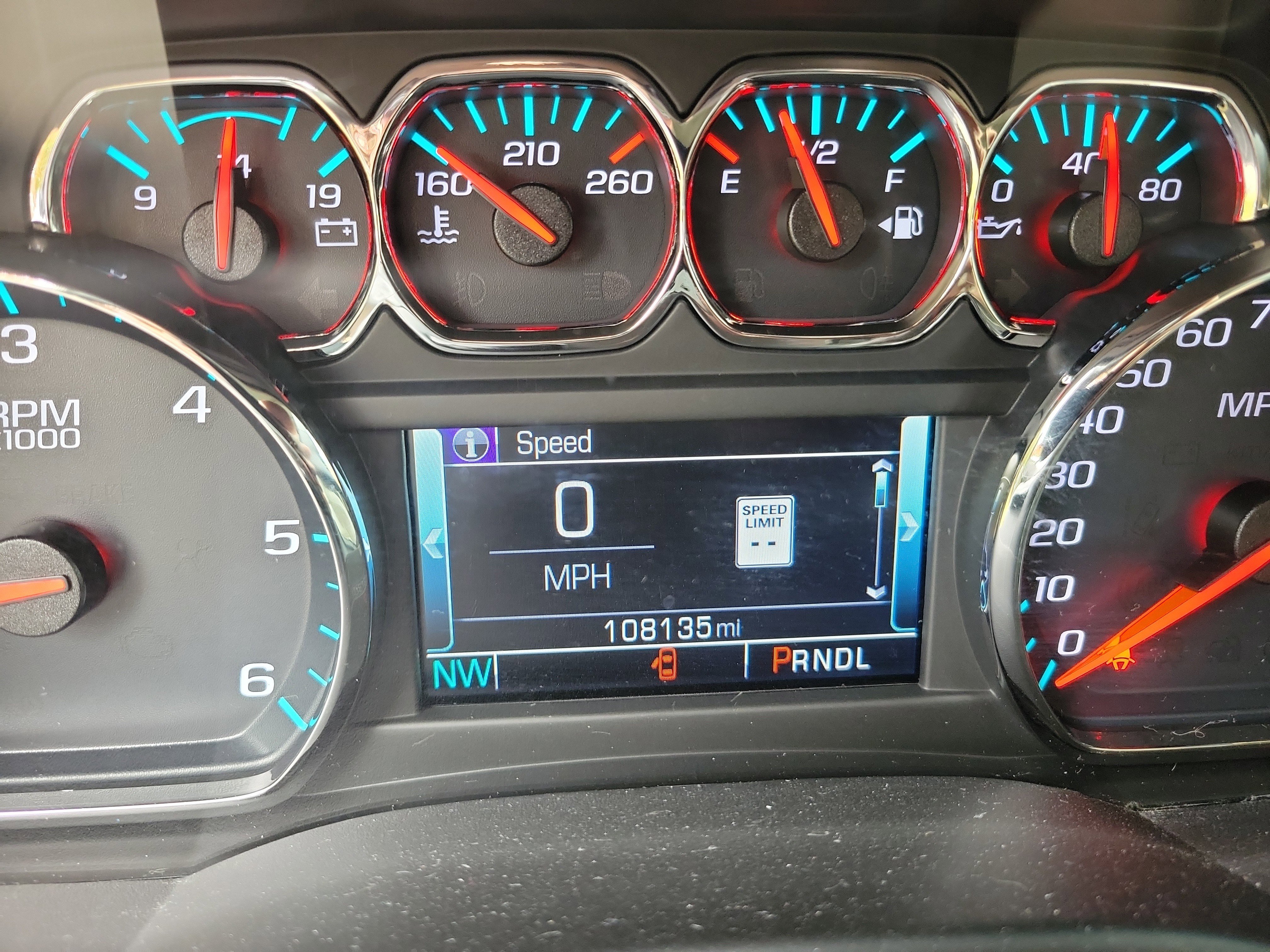 Used 2020 Chevrolet Suburban Premier image 19