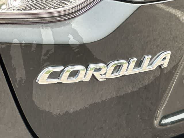 Used 2022 Toyota Corolla LE FWD image 17