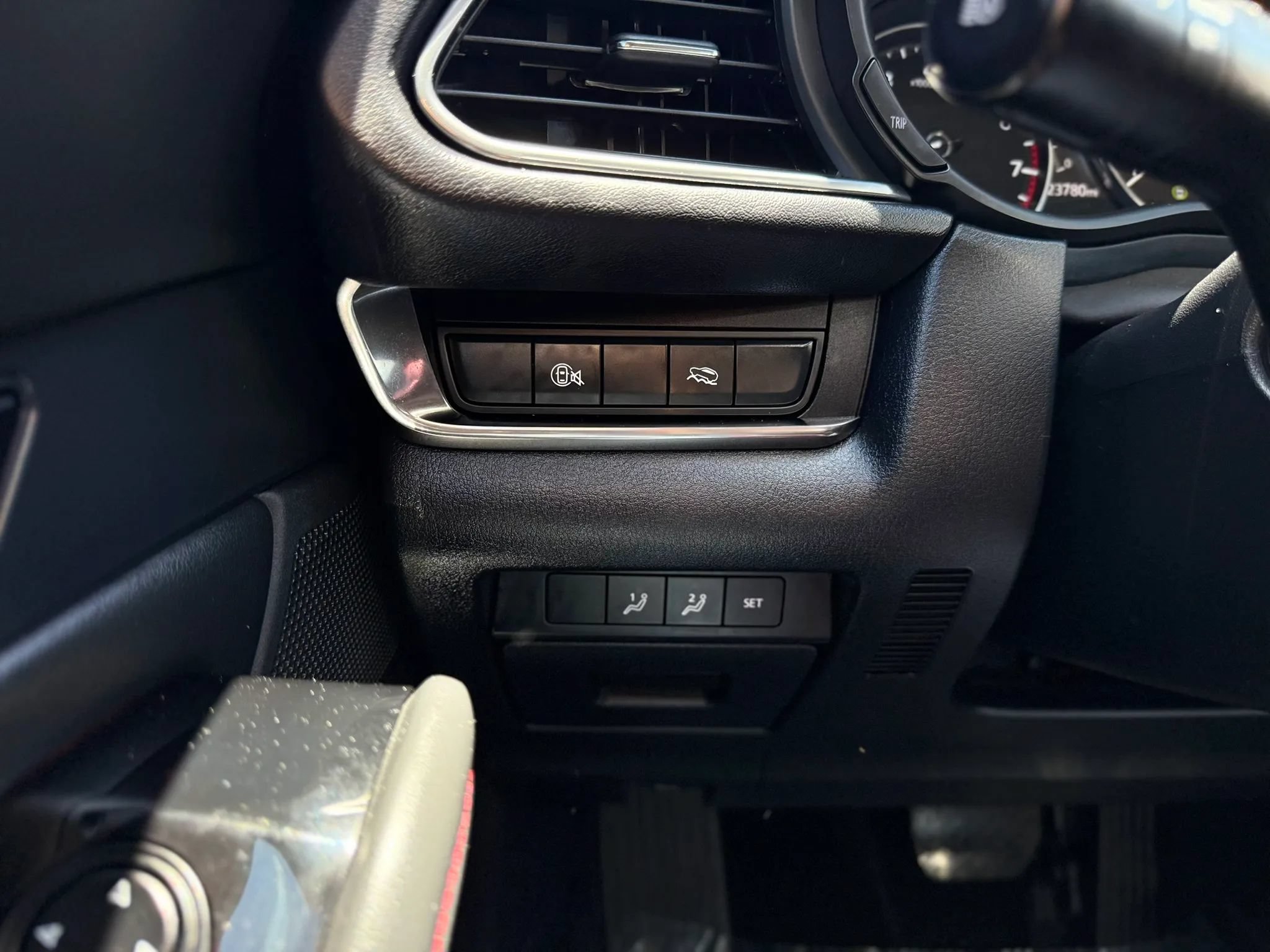 Used 2025 MAZDA CX-30 AWD 2.5 S w/ Preferred Package image 32