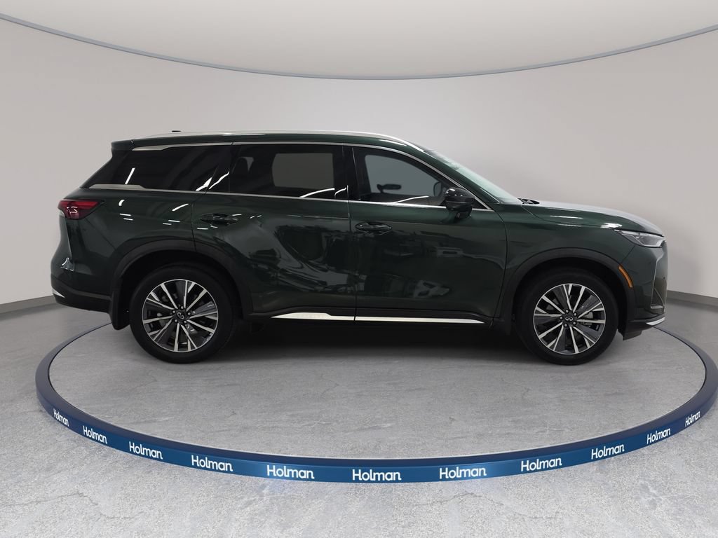 Certified 2026 INFINITI QX60 Luxe w/ Cargo Package AWD/4WD image 4