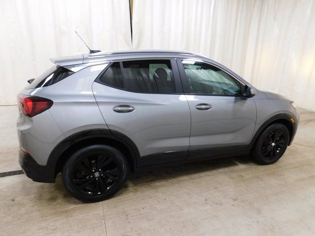 Used 2024 Buick Encore GX Sport Touring image 3