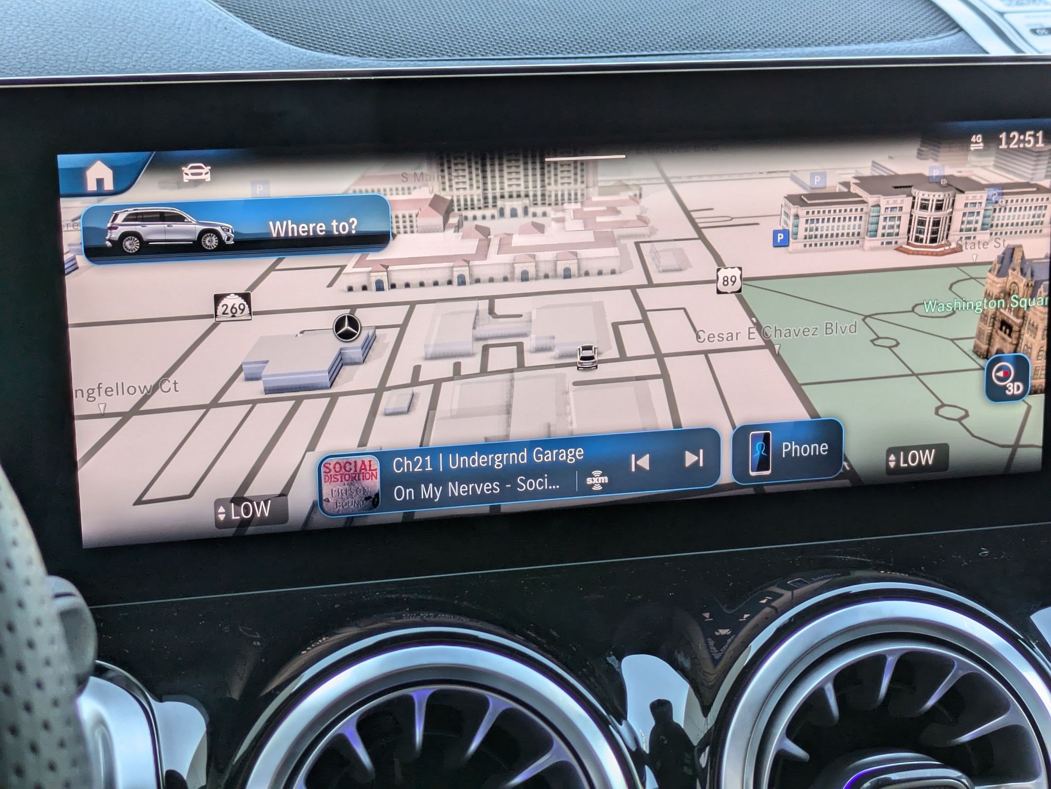 New 2025 Mercedes-Benz GLB 35 AMG 4MATIC image 15