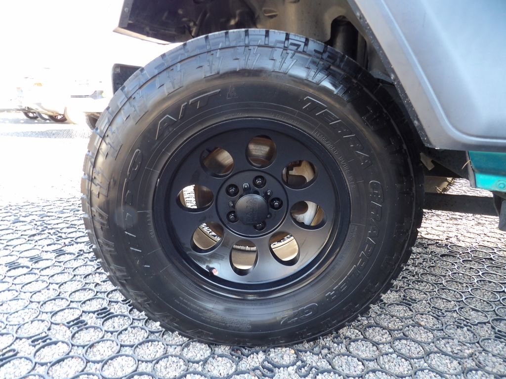 Used 2019 Jeep Wrangler Unlimited Sport S image 22