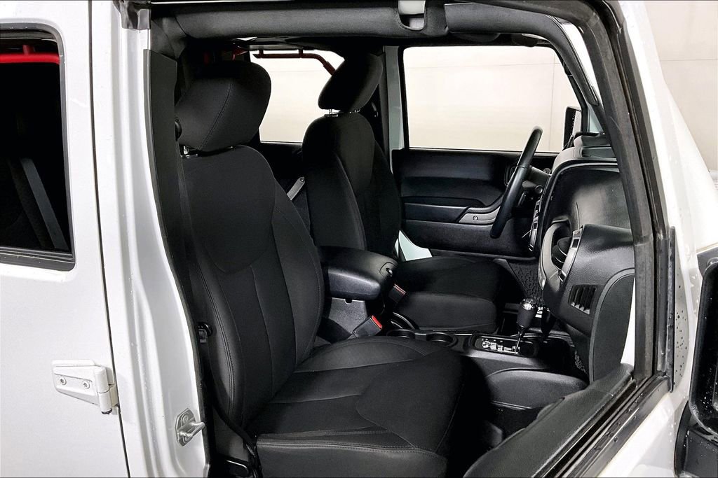 Used 2018 Jeep Wrangler Unlimited Sport S image 7