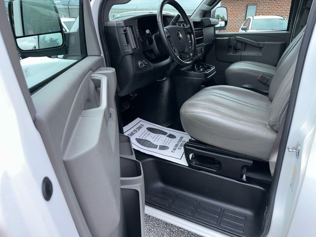 Used 2020 Chevrolet Express 2500 w/ Driver Convenience Package RWD image 15