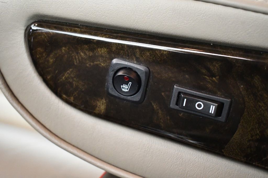 Used 2013 GMC Savana 1500 AWD image 70