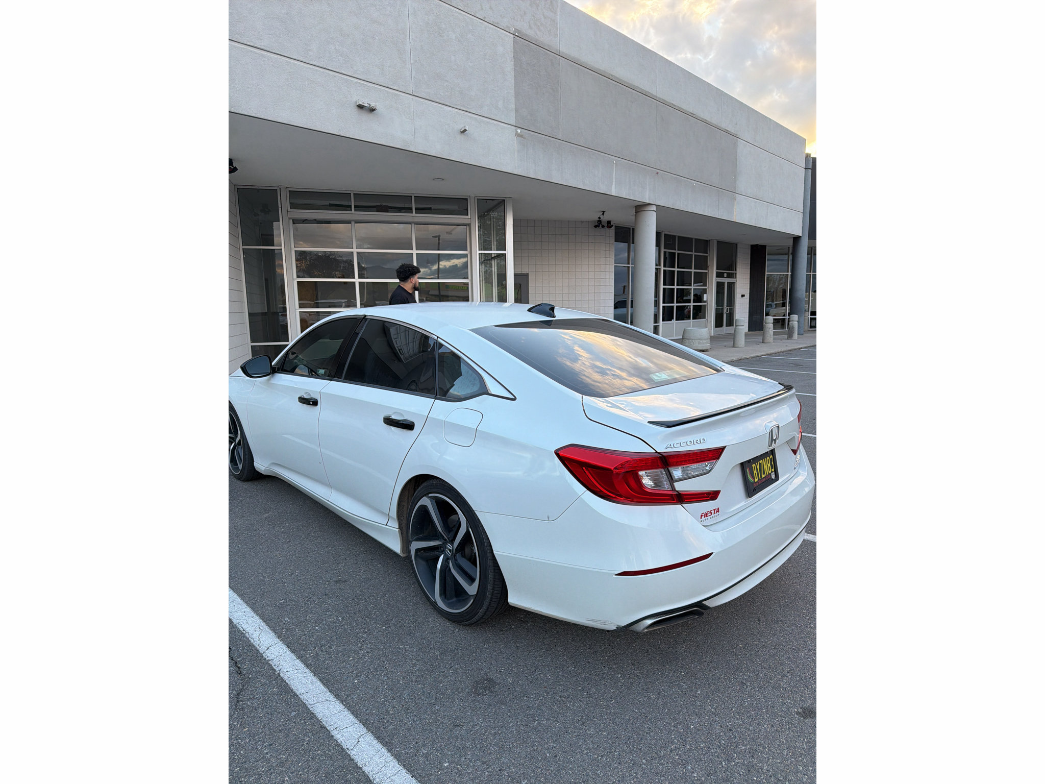 Used 2021 Honda Accord Sport image 3