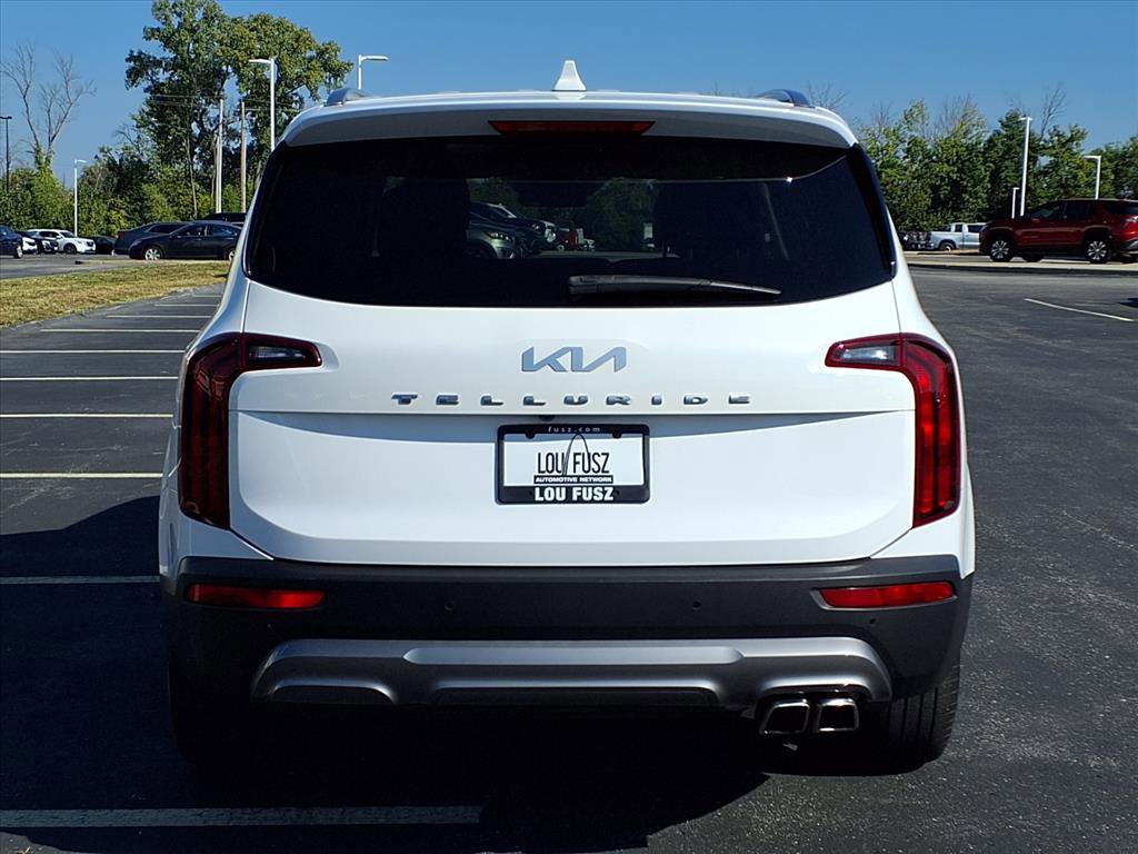 Used 2022 Kia Telluride S image 33