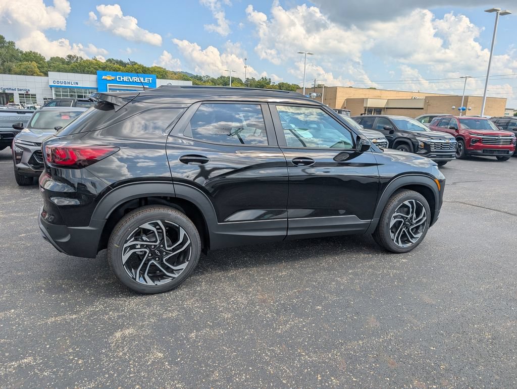 New 2026 Chevrolet TrailBlazer RS w/ Driver Confidence Package FWD image 8