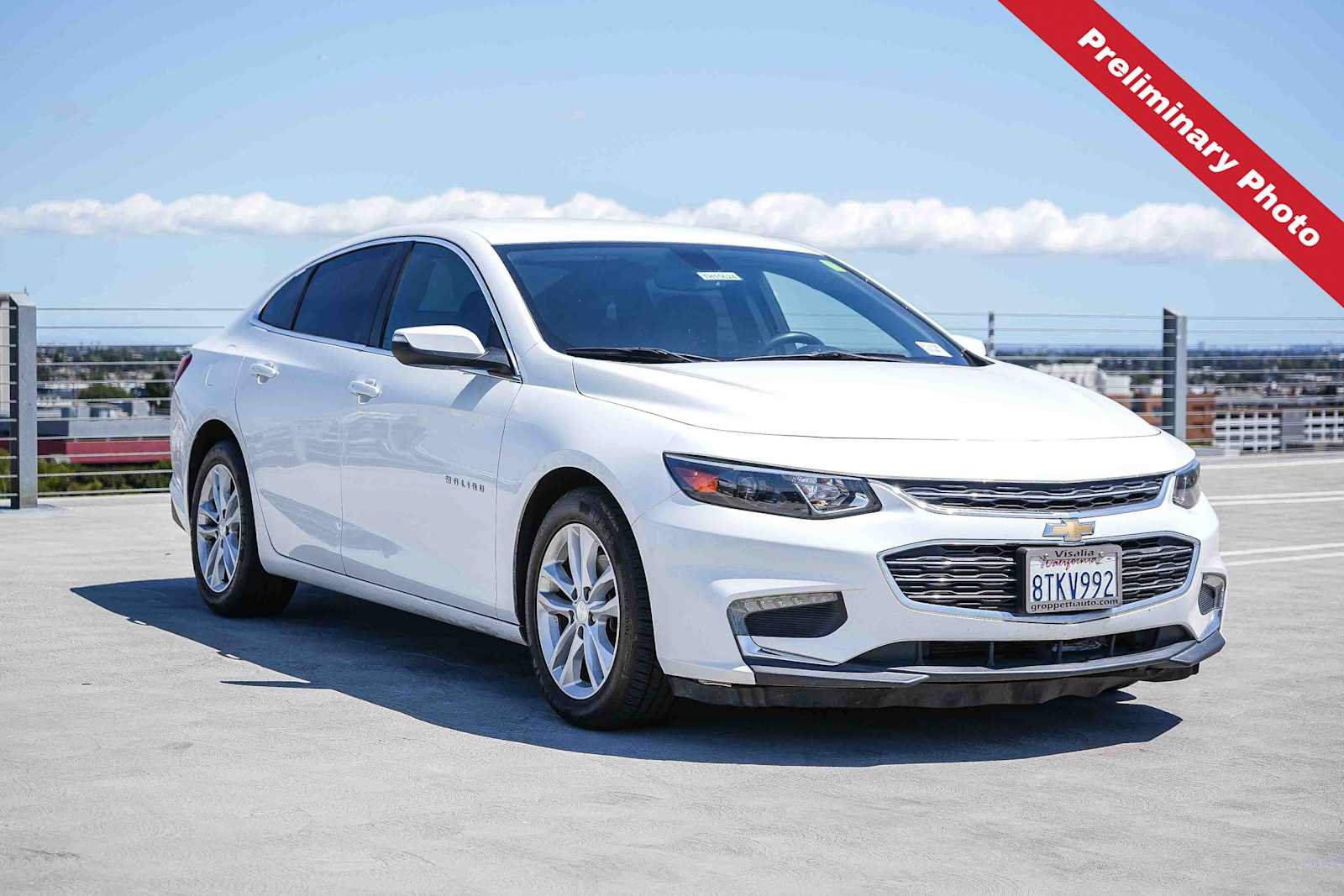 Used 2016 Chevrolet Malibu LT FWD image 3