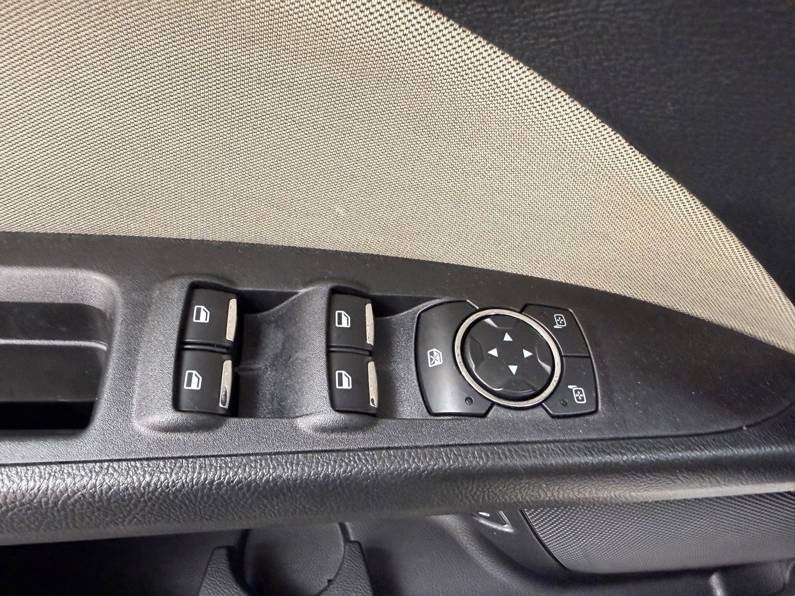 Used 2018 Ford Fusion S FWD image 16