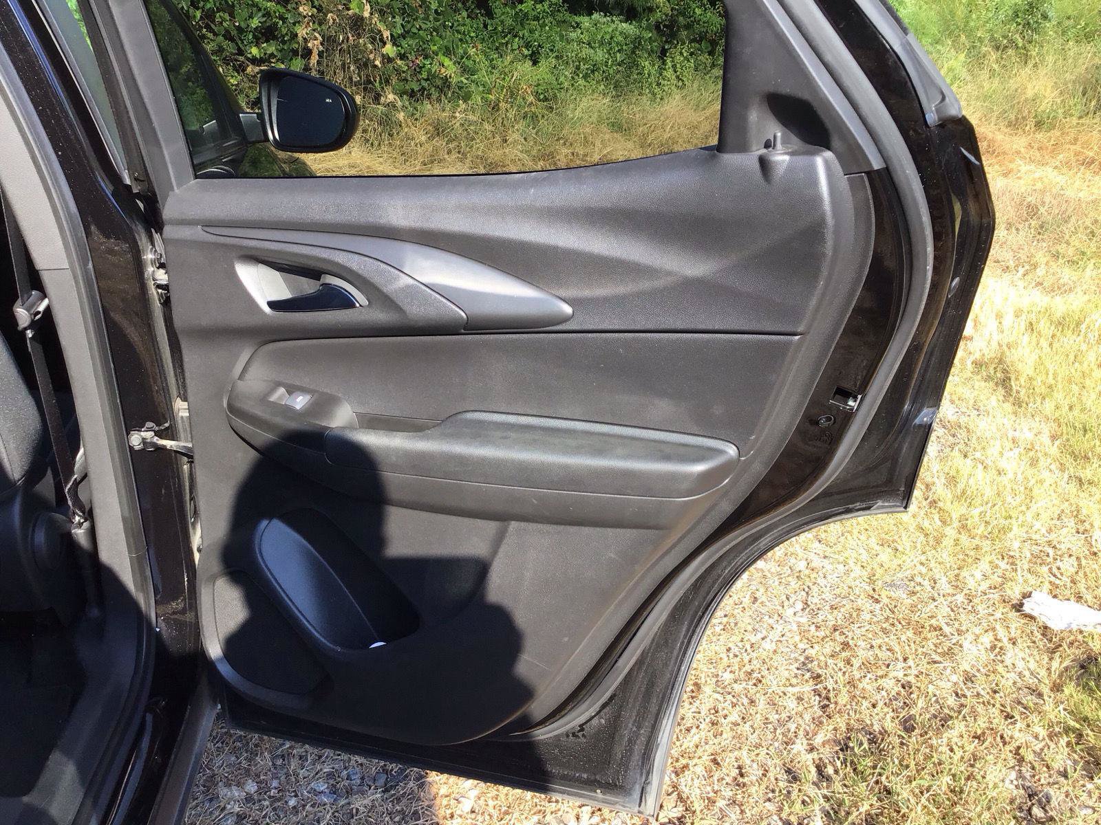 Used 2023 Chevrolet TrailBlazer LT w/ Convenience Package FWD image 6