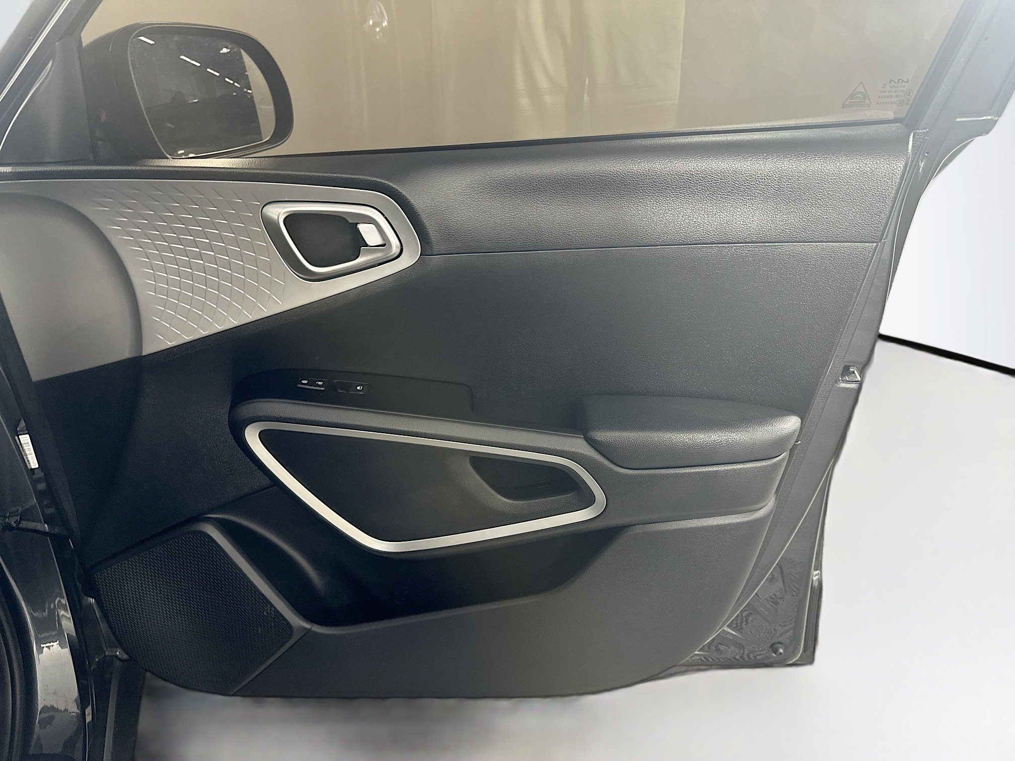 Used 2024 Kia Soul LX image 29