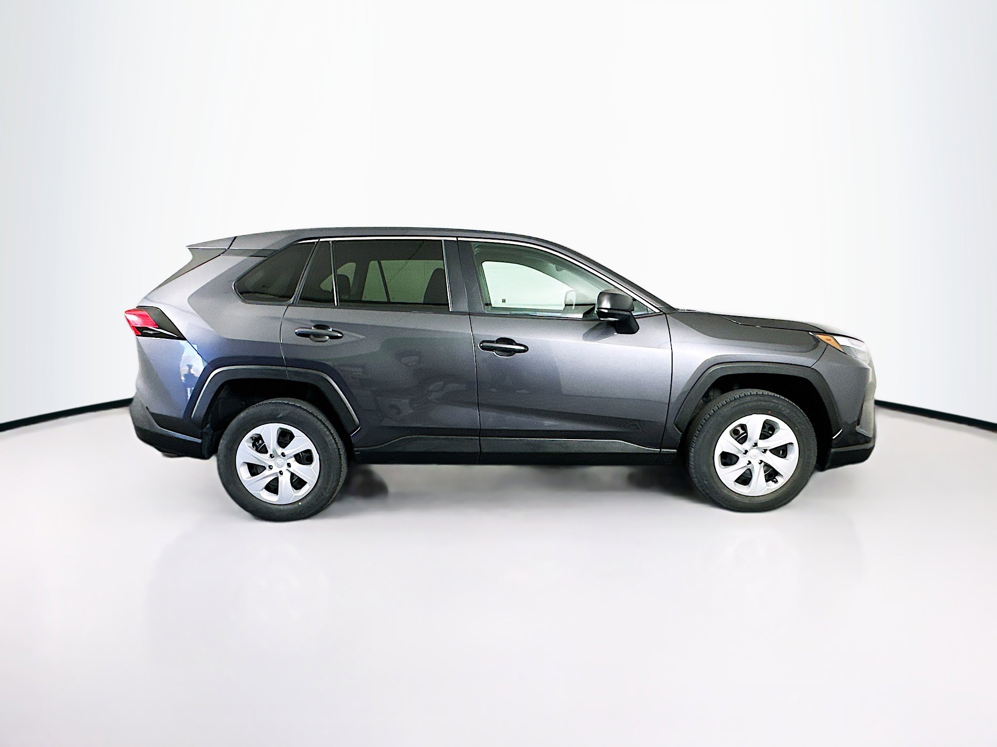 Used 2024 Toyota RAV4 LE image 10