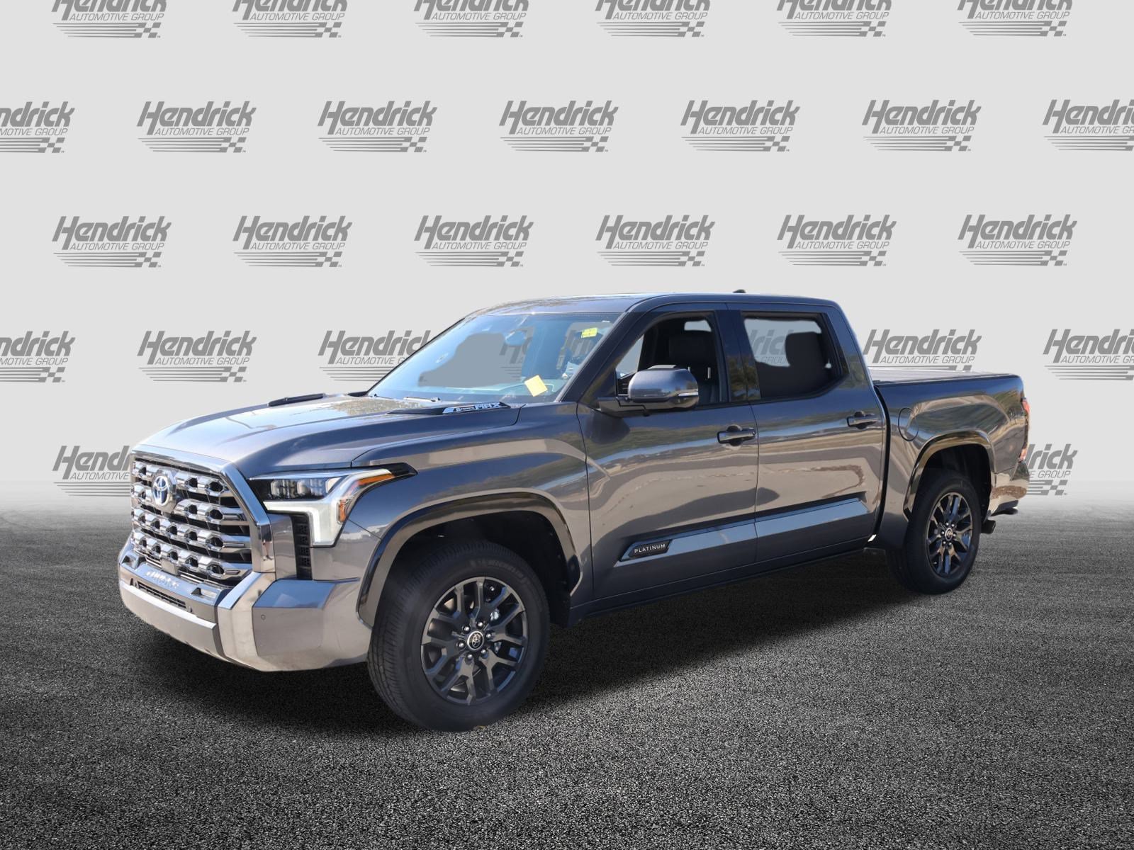 Used 2023 Toyota Tundra Platinum image 5