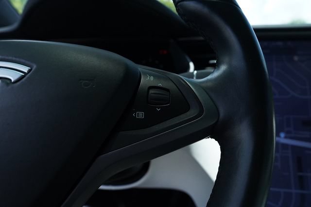 Used 2019 Tesla Model X Long Range AWD/4WD image 29