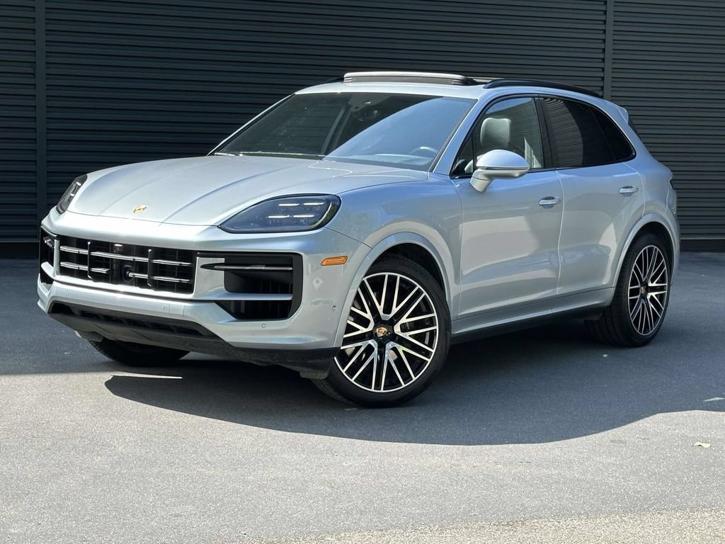 Certified 2026 Porsche Cayenne AWD/4WD image 1