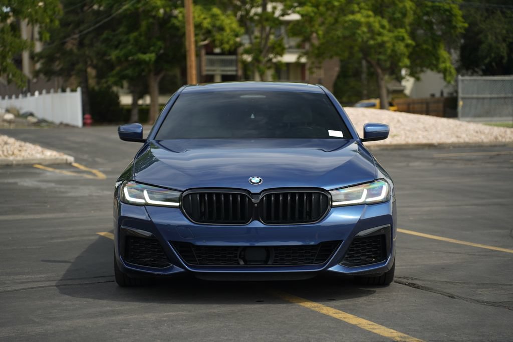 Used 2022 BMW M550i xDrive w/ Dynamic Handling Package AWD/4WD image 8