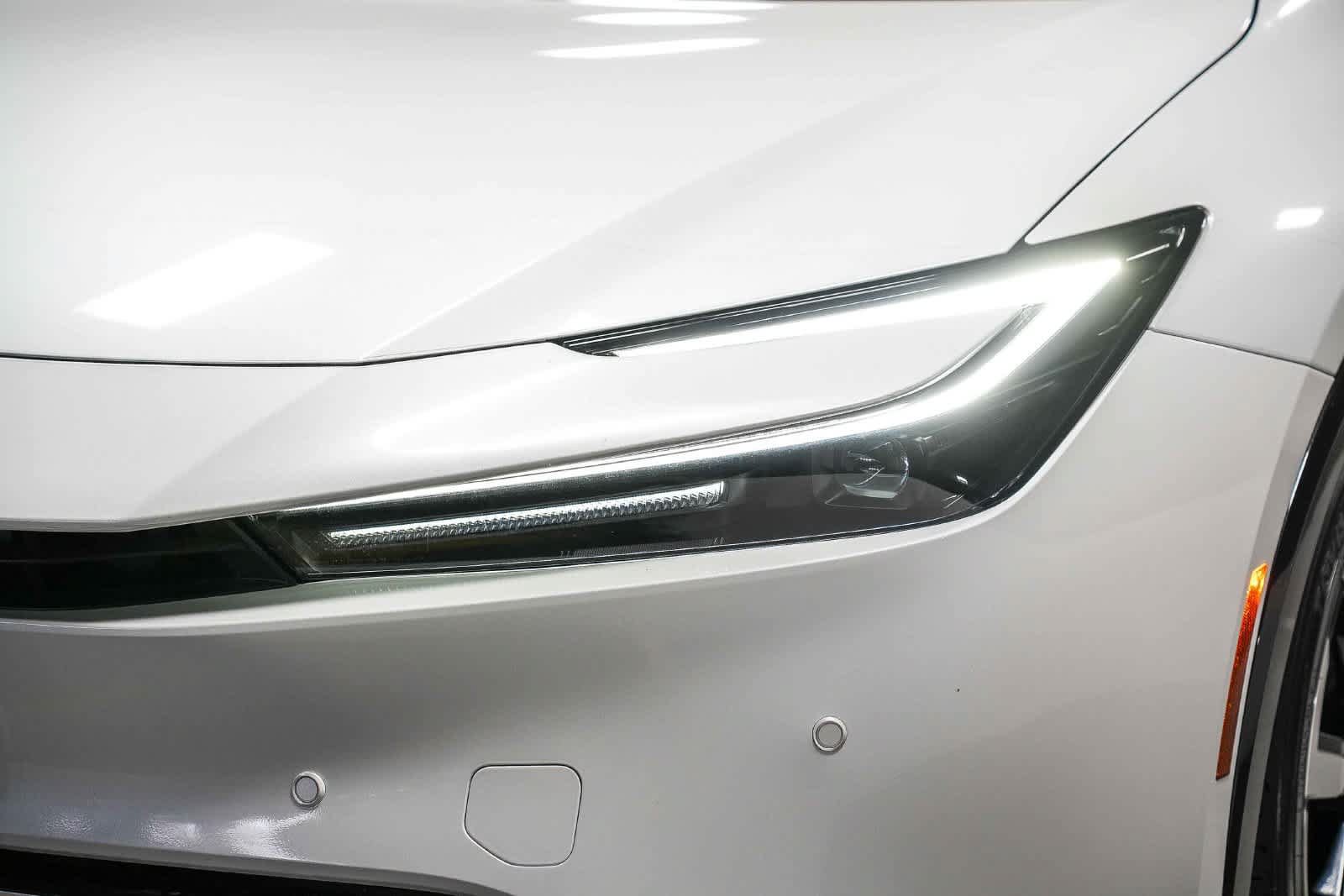 Certified 2023 Toyota Prius Prime FWD image 8